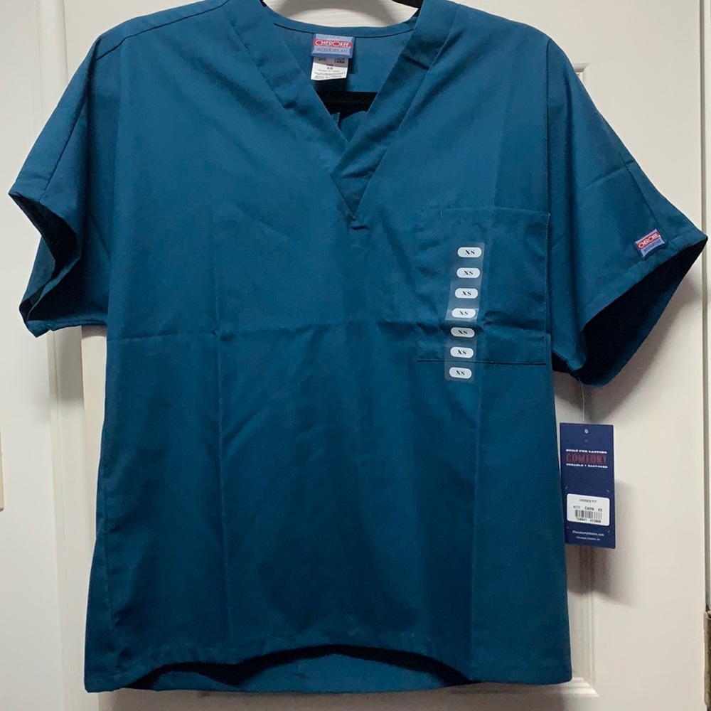 Cherokee Workwear Scrub top